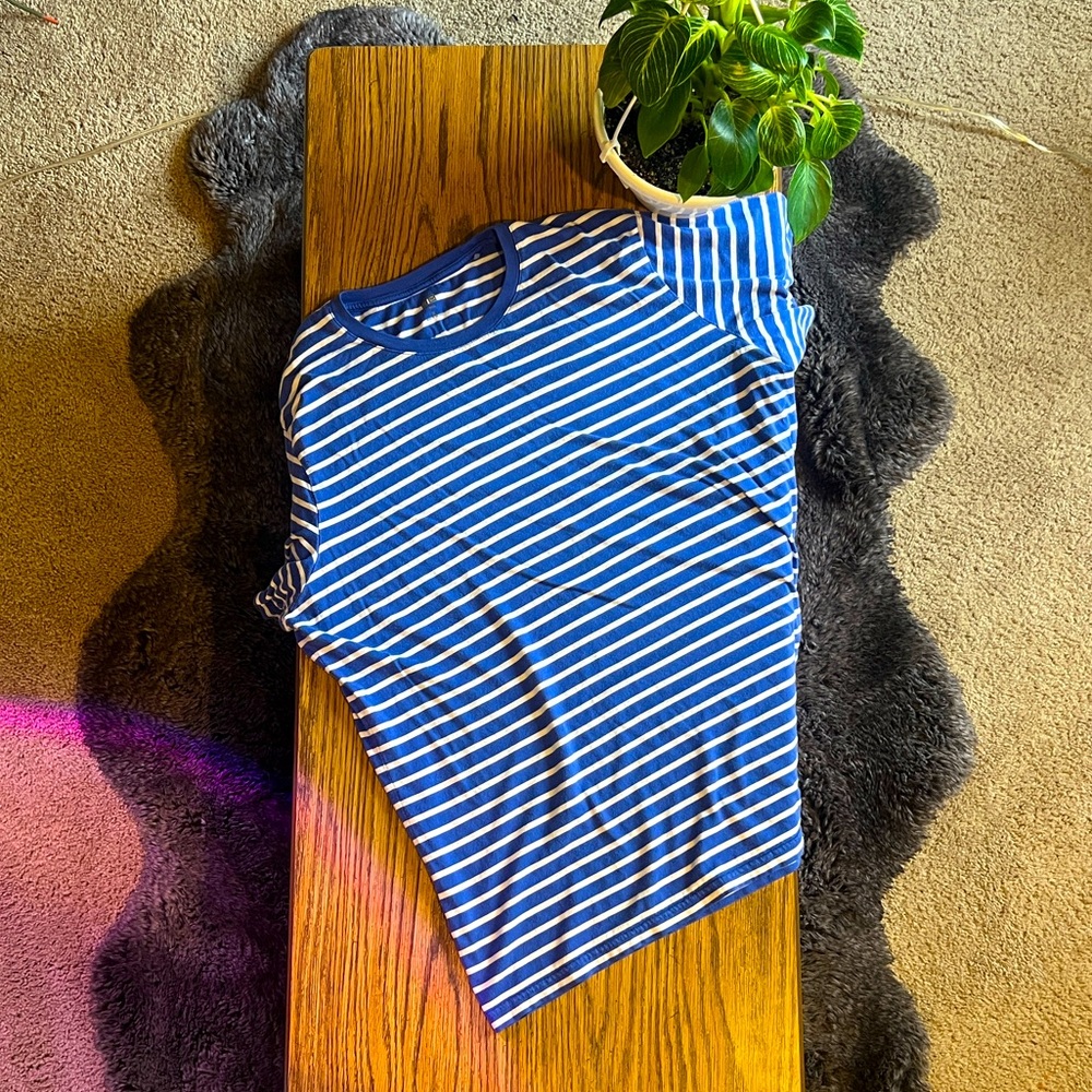 Uniqlo Striped Crew Neck XL